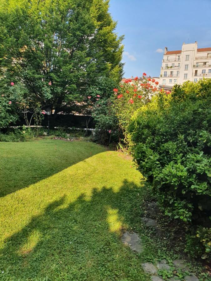 La Romantique Париж Экстерьер фото